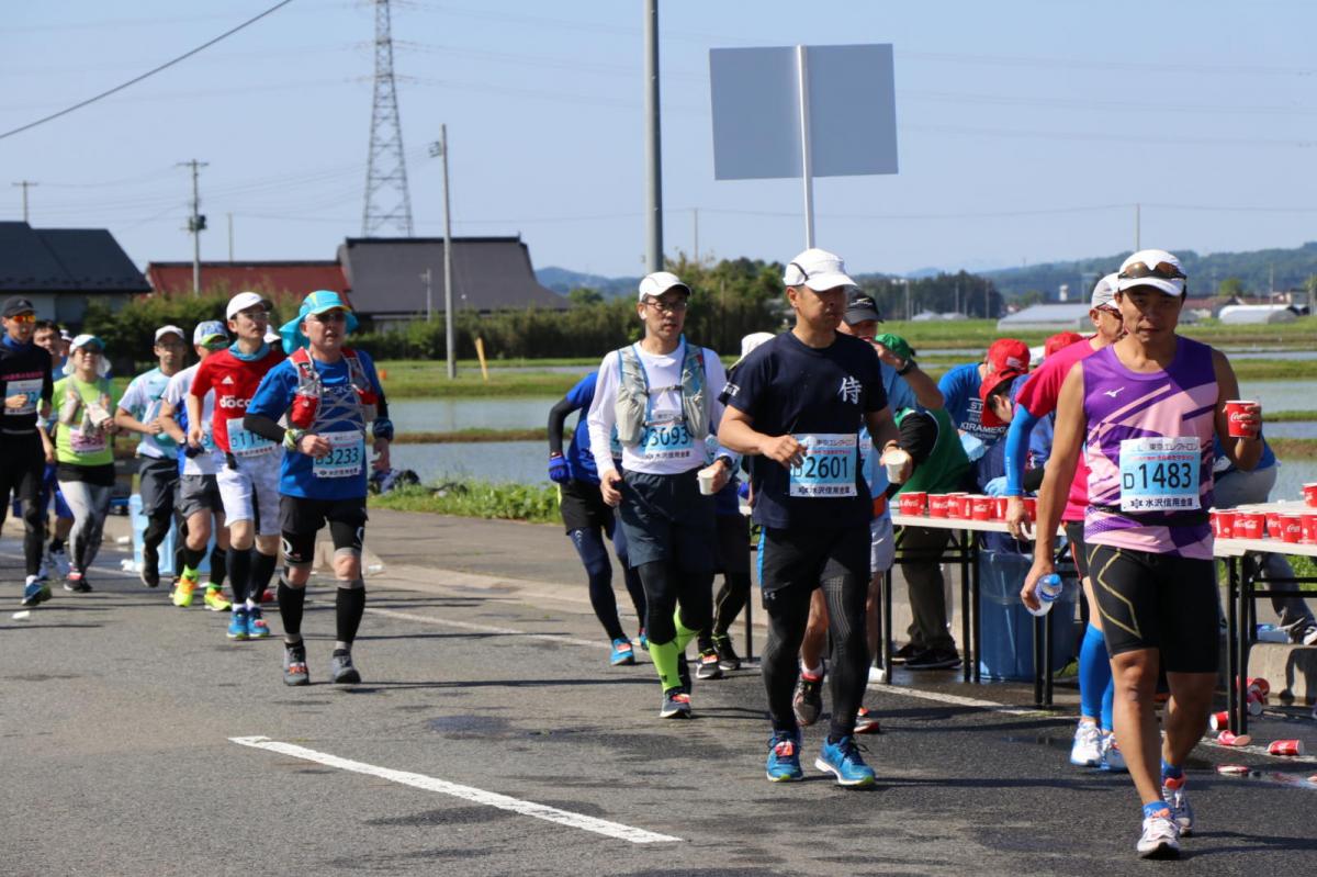いわて奥州きらめきマラソン2018 フルマラソン5・37.5km給水/10km折り返し 2018/05/20
