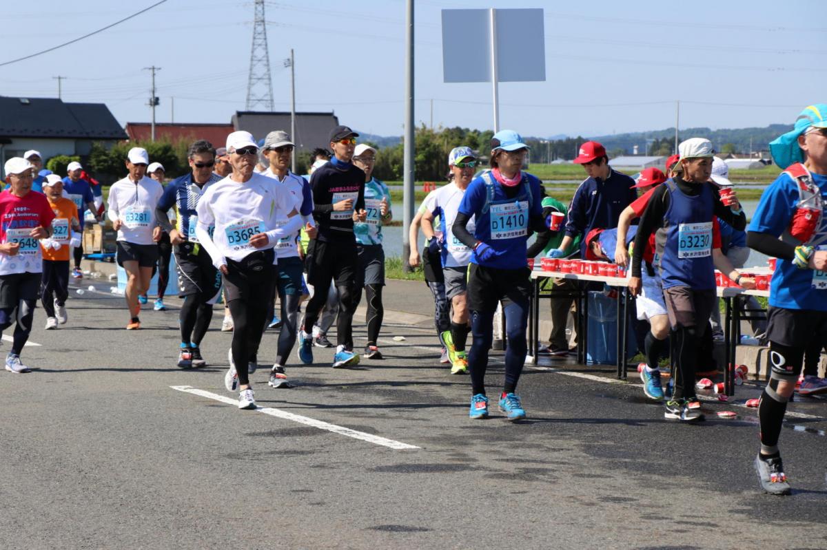いわて奥州きらめきマラソン2018 フルマラソン5・37.5km給水/10km折り返し 2018/05/20