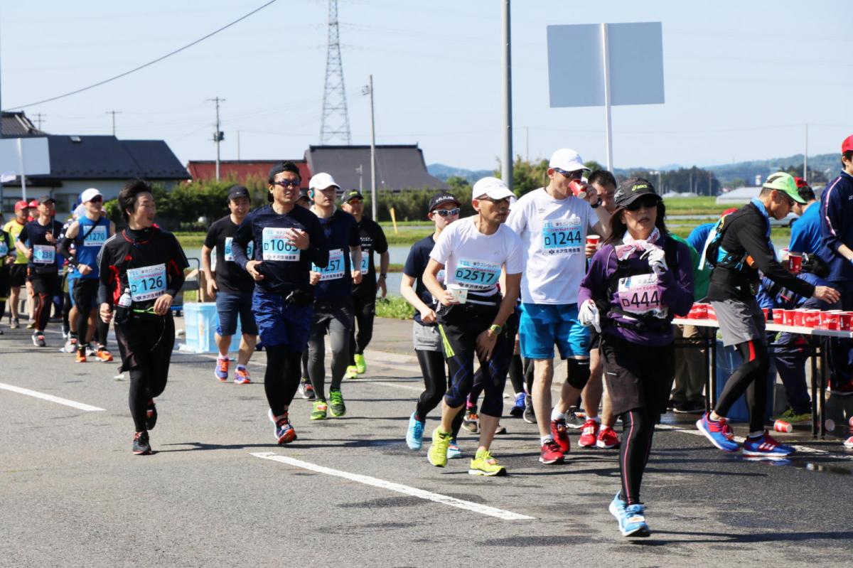 いわて奥州きらめきマラソン2018 フルマラソン5・37.5km給水/10km折り返し 2018/05/20