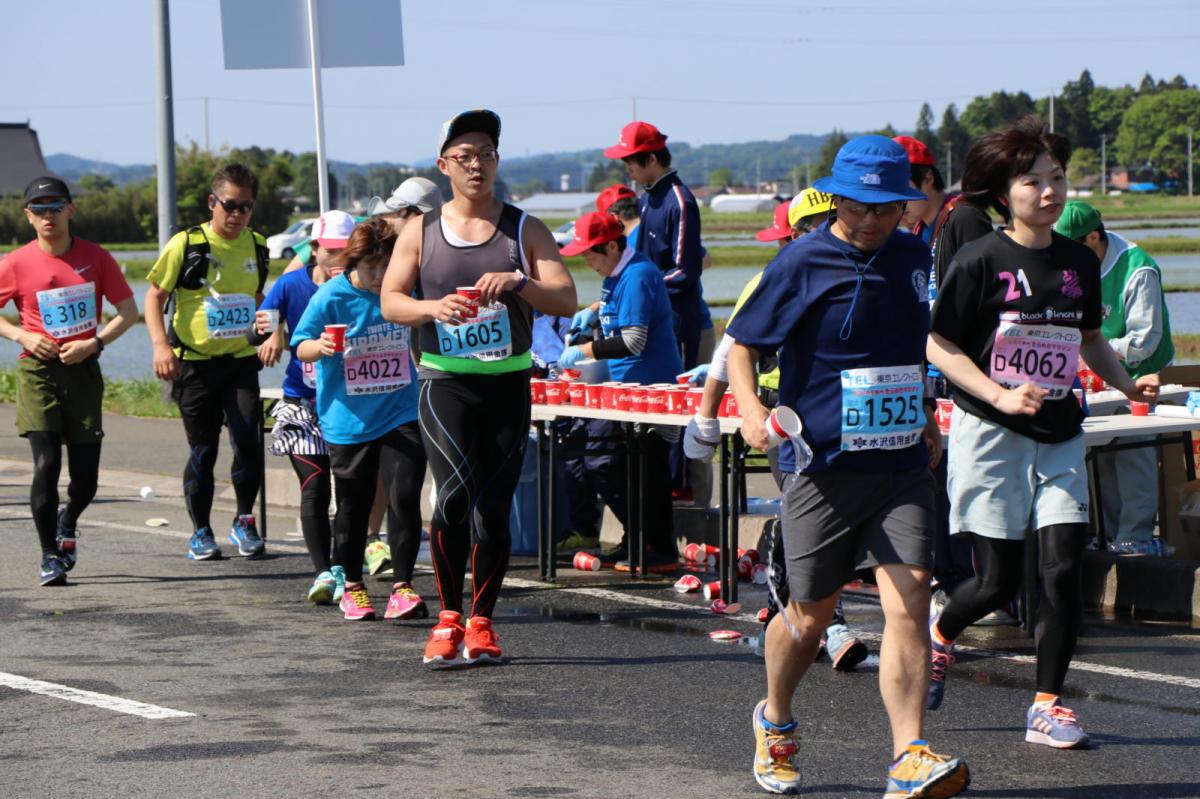 いわて奥州きらめきマラソン2018 フルマラソン5・37.5km給水/10km折り返し 2018/05/20