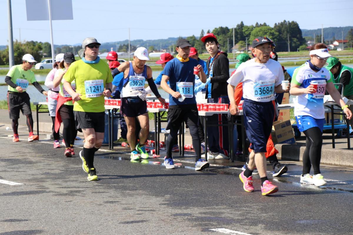 いわて奥州きらめきマラソン2018 フルマラソン5・37.5km給水/10km折り返し 2018/05/20