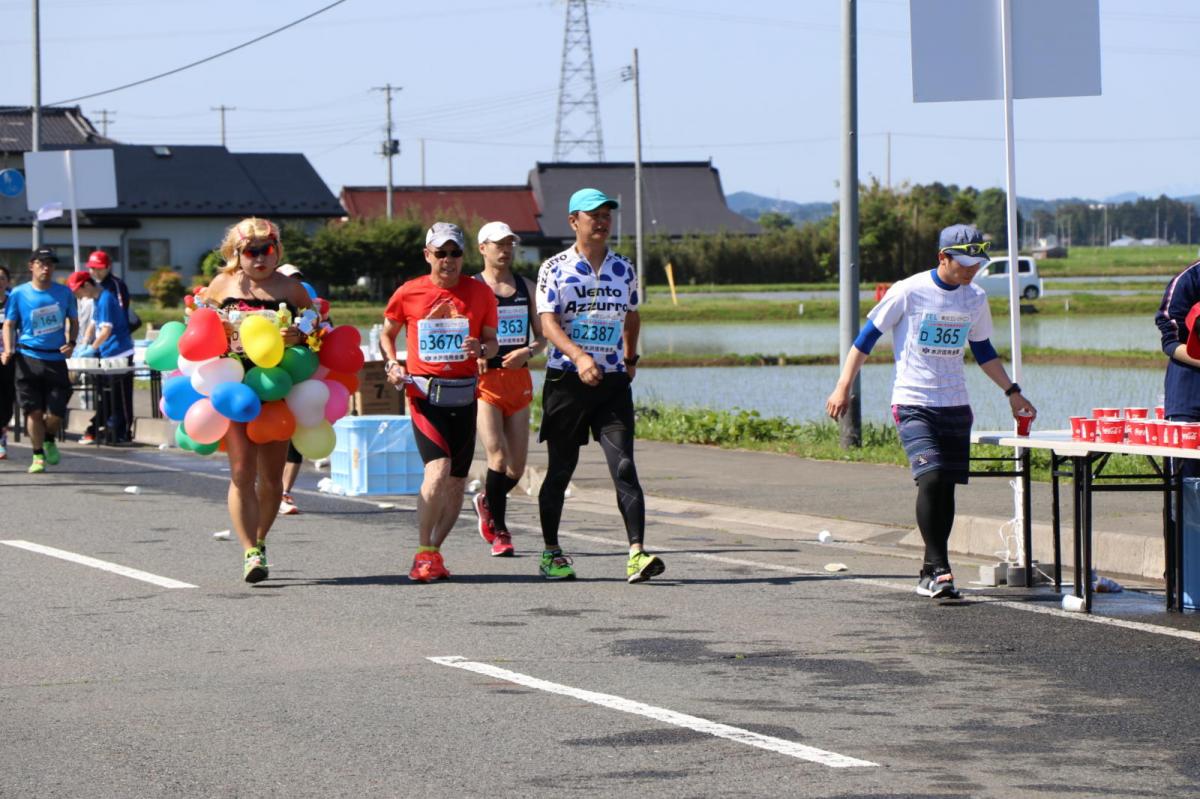 いわて奥州きらめきマラソン2018 フルマラソン5・37.5km給水/10km折り返し 2018/05/20