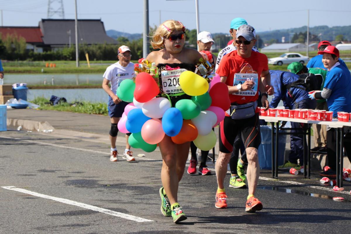 いわて奥州きらめきマラソン2018 フルマラソン5・37.5km給水/10km折り返し 2018/05/20