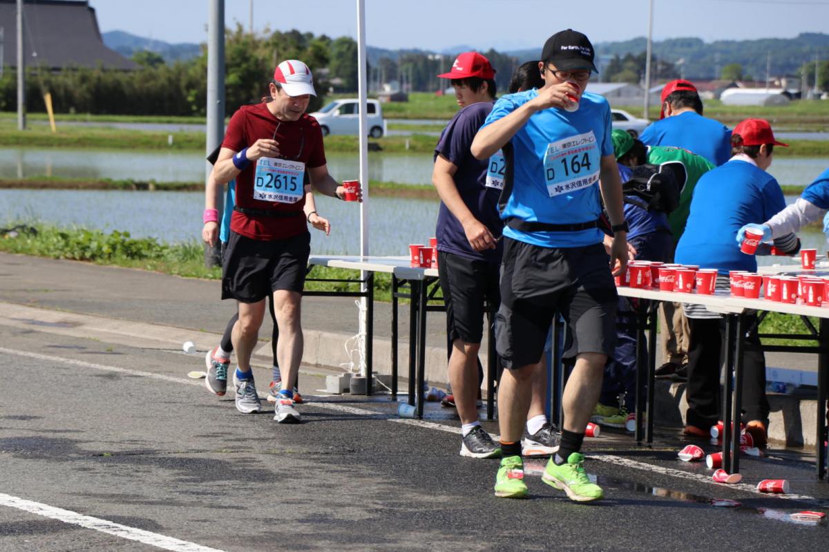 いわて奥州きらめきマラソン2018 フルマラソン5・37.5km給水/10km折り返し 2018/05/20