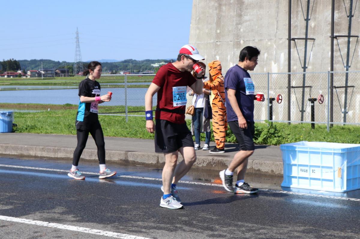 いわて奥州きらめきマラソン2018 フルマラソン5・37.5km給水/10km折り返し 2018/05/20