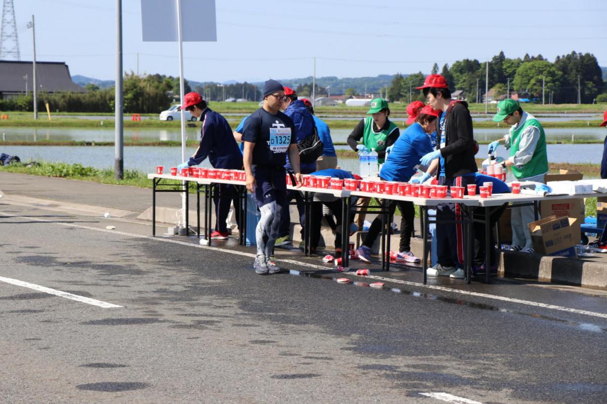 いわて奥州きらめきマラソン2018 フルマラソン5・37.5km給水/10km折り返し 2018/05/20