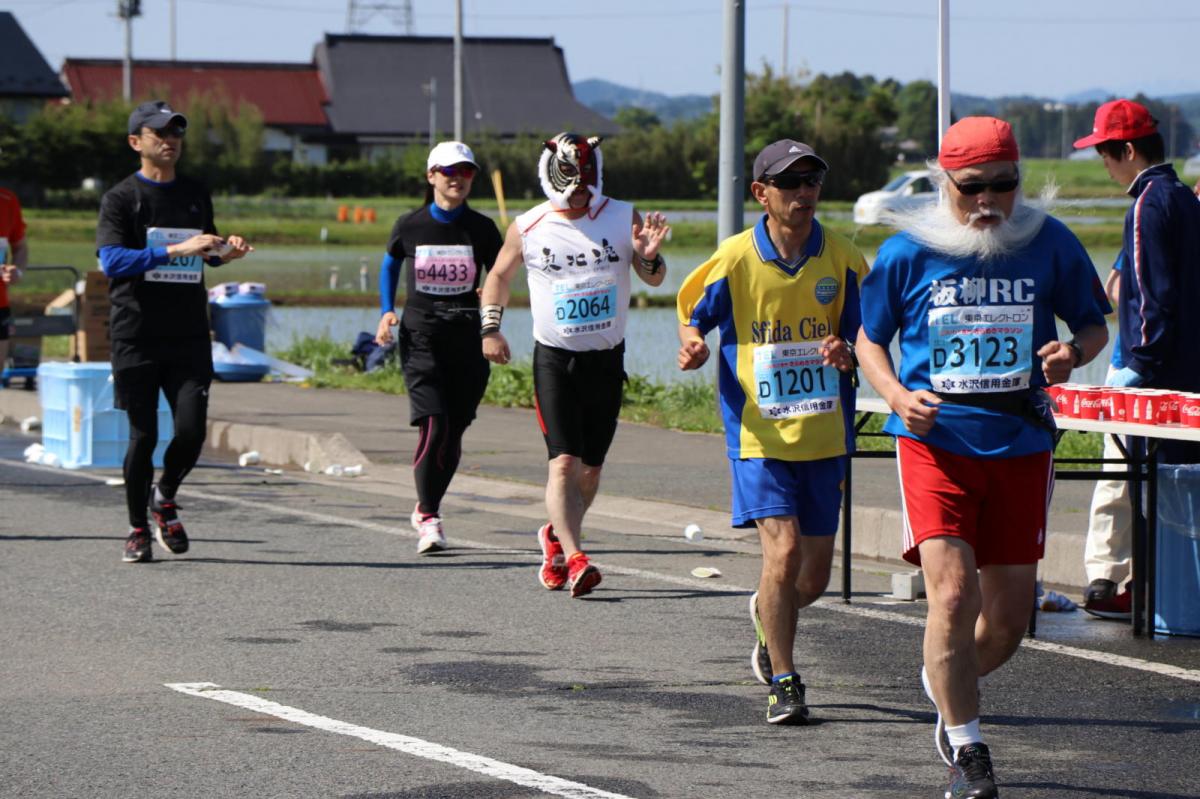 いわて奥州きらめきマラソン2018 フルマラソン5・37.5km給水/10km折り返し 2018/05/20