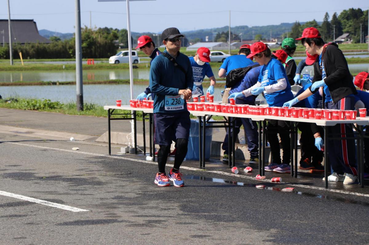 いわて奥州きらめきマラソン2018 フルマラソン5・37.5km給水/10km折り返し 2018/05/20
