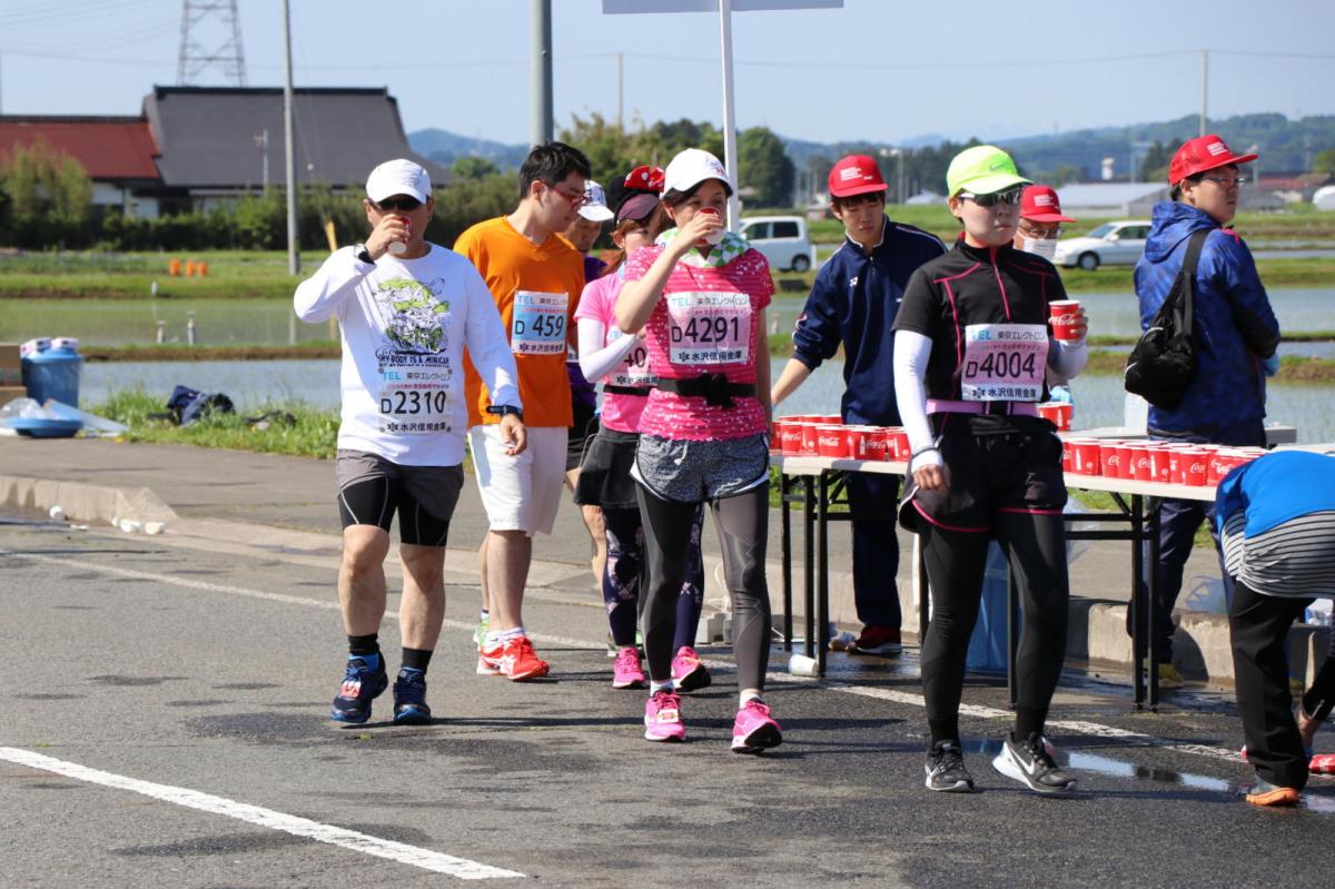 いわて奥州きらめきマラソン2018 フルマラソン5・37.5km給水/10km折り返し 2018/05/20