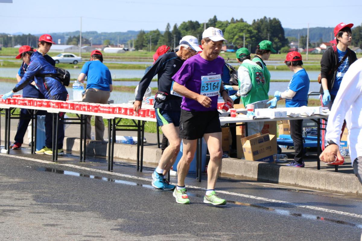 いわて奥州きらめきマラソン2018 フルマラソン5・37.5km給水/10km折り返し 2018/05/20