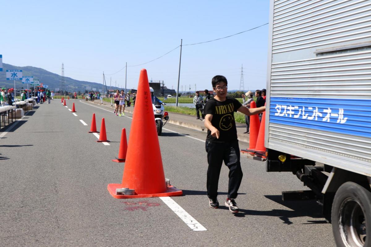 いわて奥州きらめきマラソン2018 フルマラソン5・37.5km給水/10km折り返し 2018/05/20