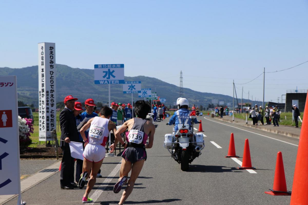 いわて奥州きらめきマラソン2018 フルマラソン5・37.5km給水/10km折り返し 2018/05/20