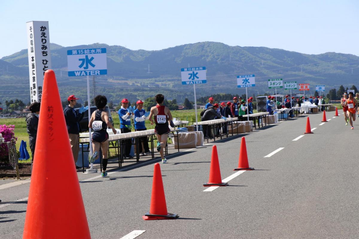 いわて奥州きらめきマラソン2018 フルマラソン5・37.5km給水/10km折り返し 2018/05/20