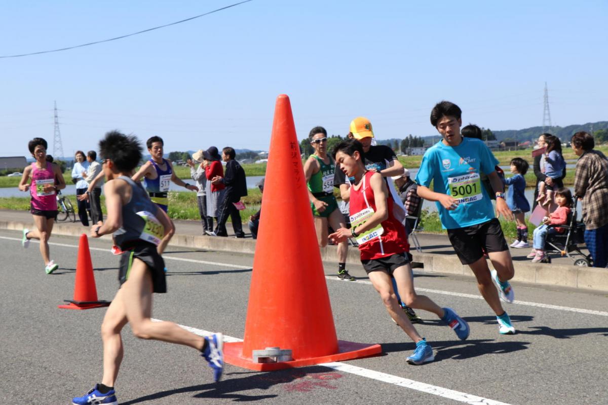 いわて奥州きらめきマラソン2018 フルマラソン5・37.5km給水/10km折り返し 2018/05/20