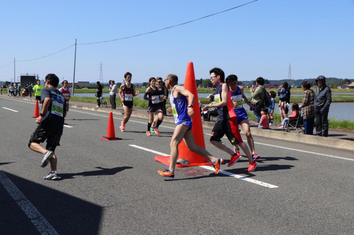 いわて奥州きらめきマラソン2018 フルマラソン5・37.5km給水/10km折り返し 2018/05/20