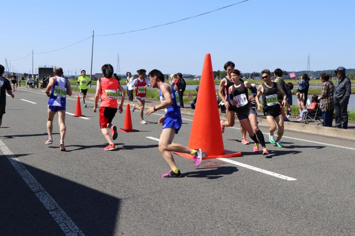 いわて奥州きらめきマラソン2018 フルマラソン5・37.5km給水/10km折り返し 2018/05/20