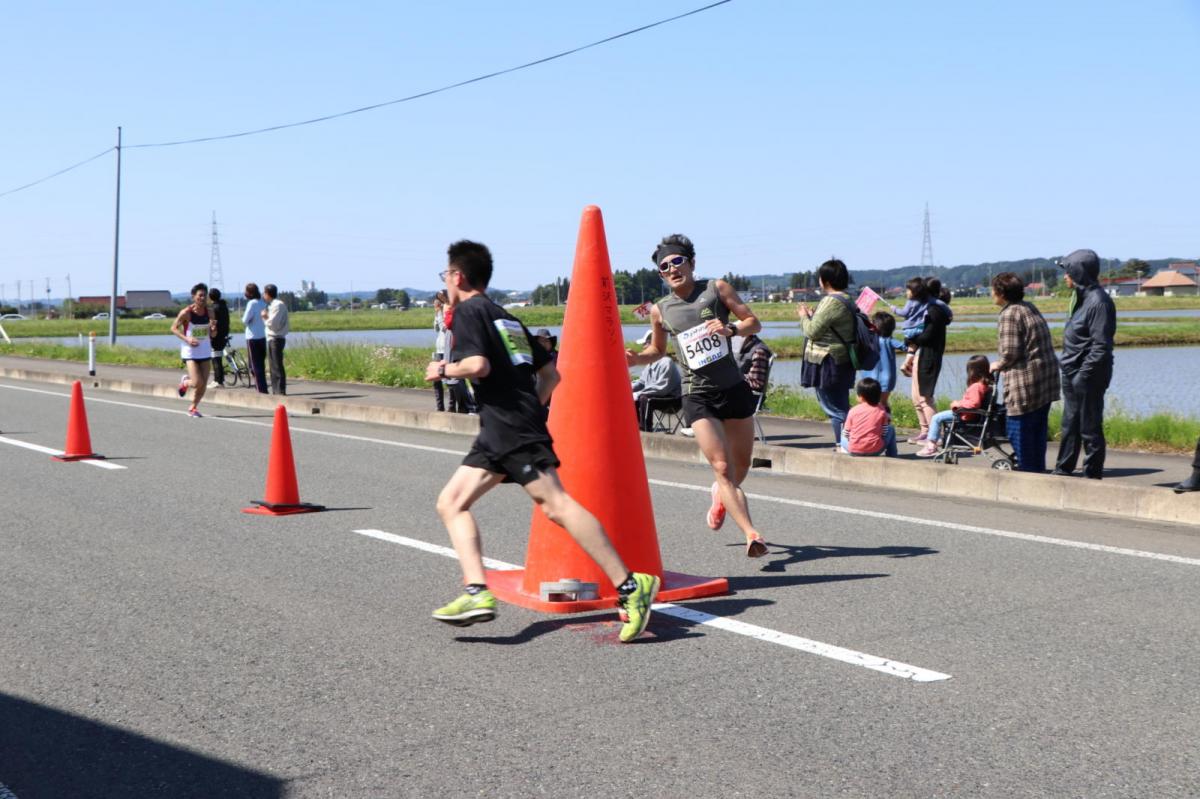 いわて奥州きらめきマラソン2018 フルマラソン5・37.5km給水/10km折り返し 2018/05/20