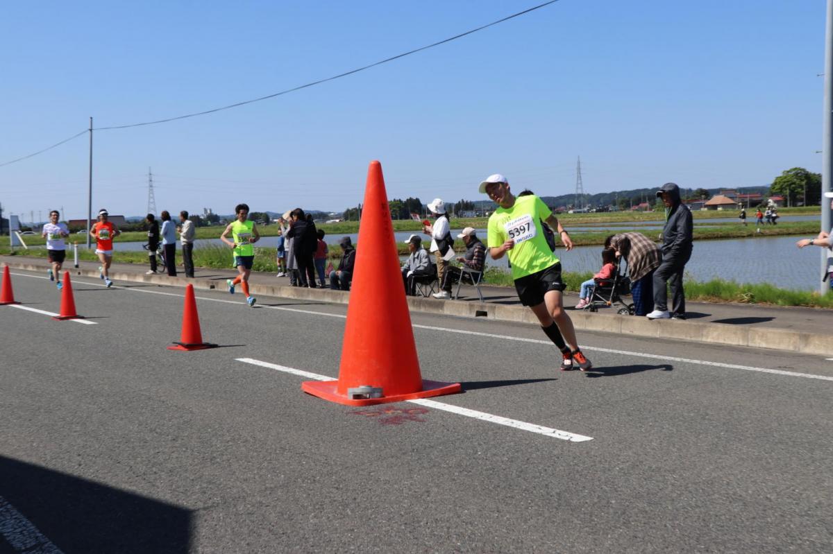 いわて奥州きらめきマラソン2018 フルマラソン5・37.5km給水/10km折り返し 2018/05/20