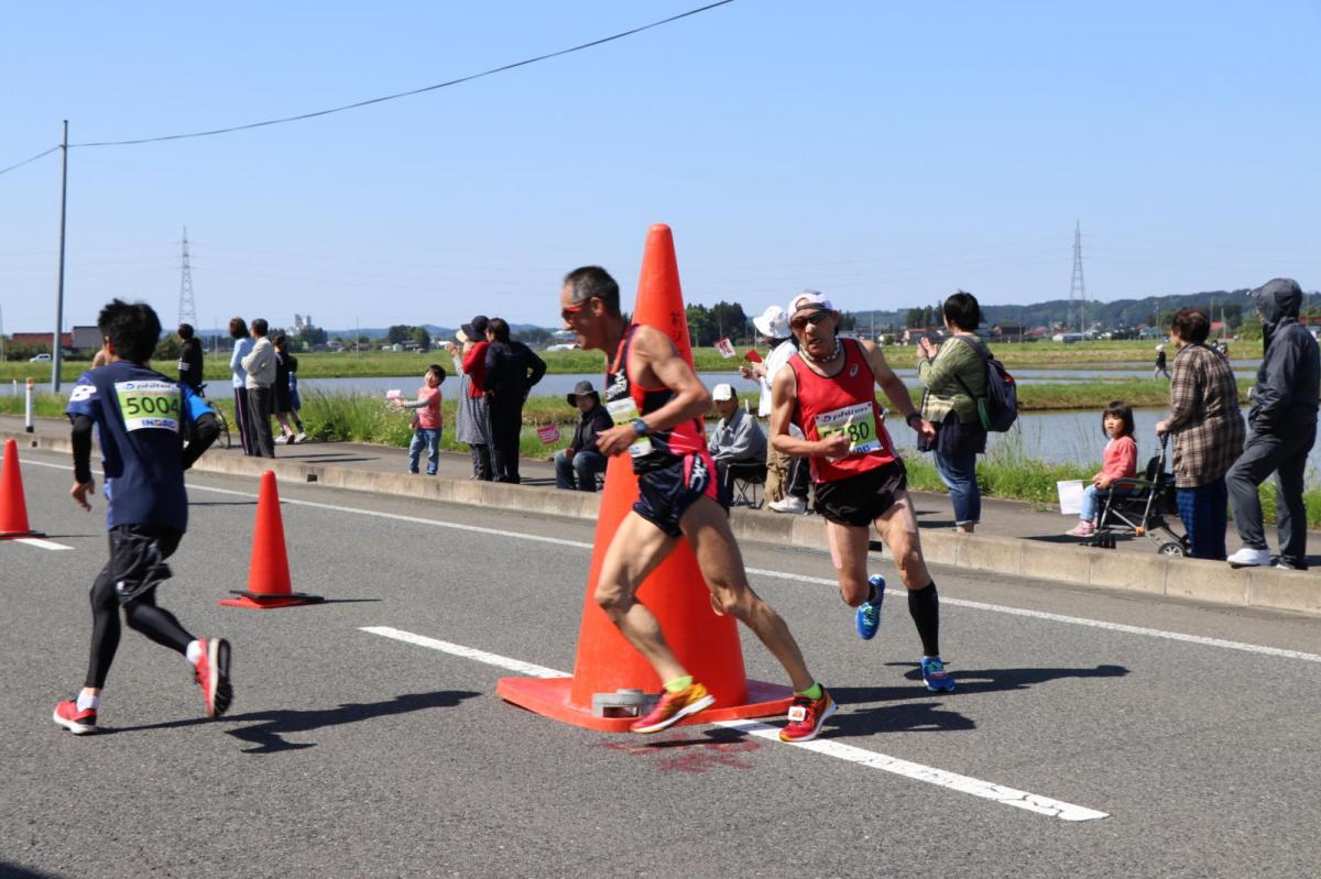 いわて奥州きらめきマラソン2018 フルマラソン5・37.5km給水/10km折り返し 2018/05/20