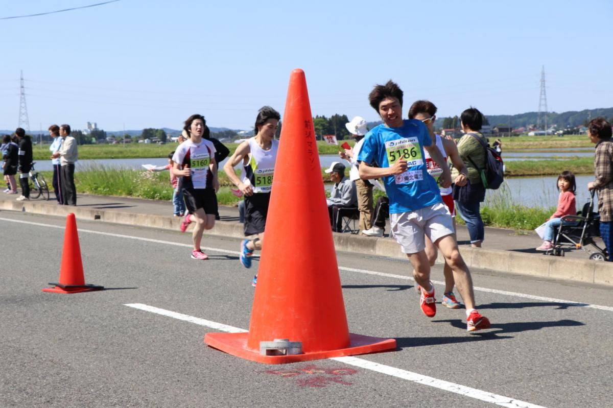 いわて奥州きらめきマラソン2018 フルマラソン5・37.5km給水/10km折り返し 2018/05/20