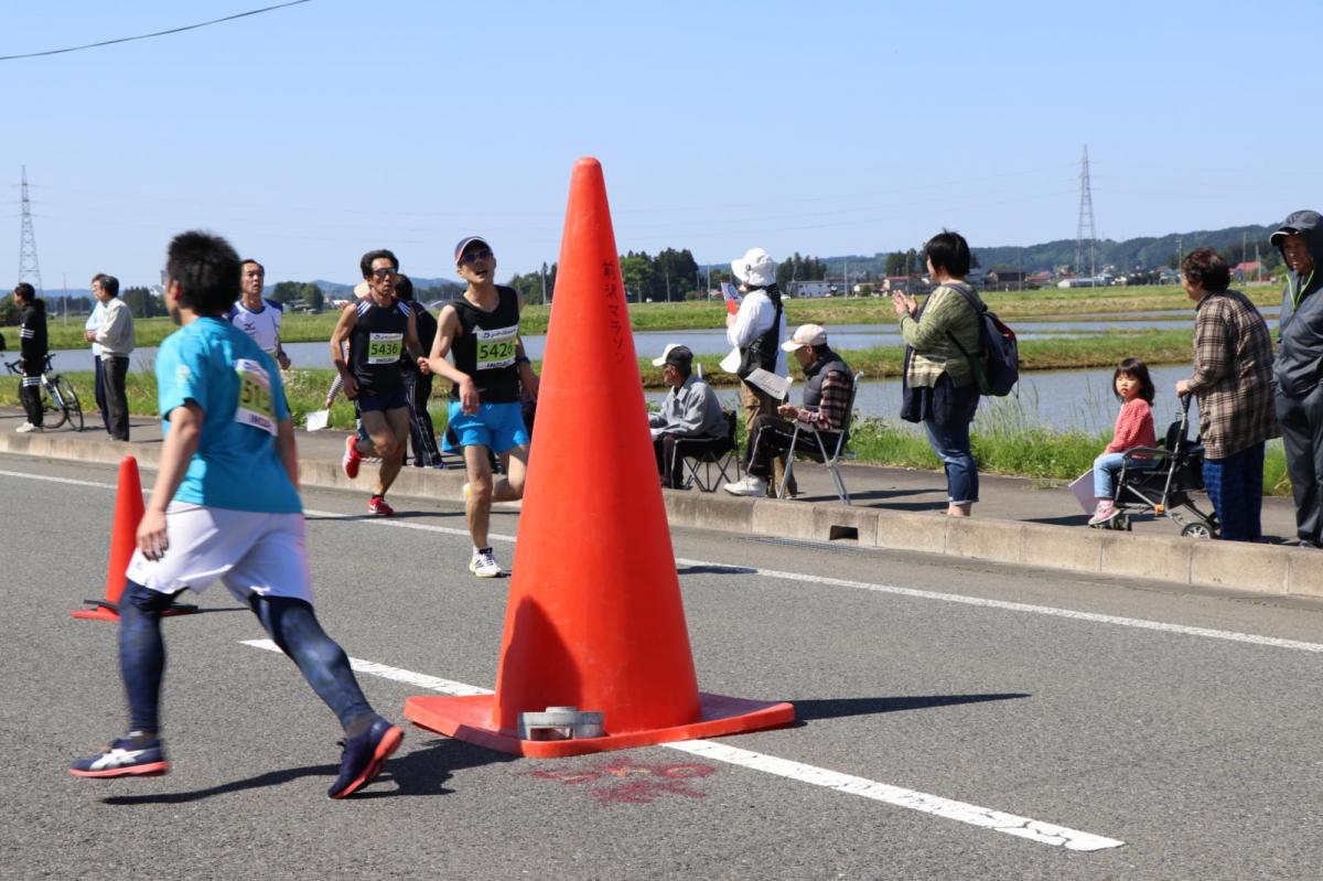 いわて奥州きらめきマラソン2018 フルマラソン5・37.5km給水/10km折り返し 2018/05/20
