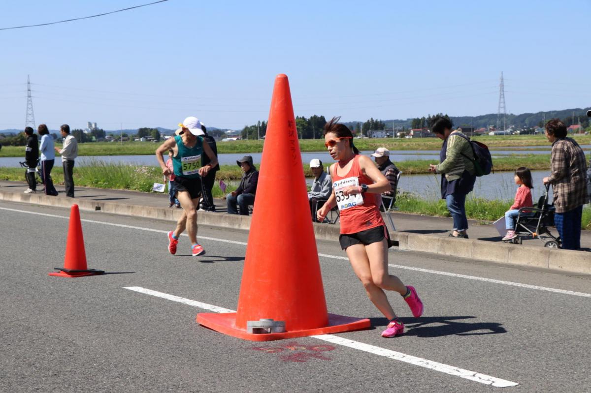 いわて奥州きらめきマラソン2018 フルマラソン5・37.5km給水/10km折り返し 2018/05/20