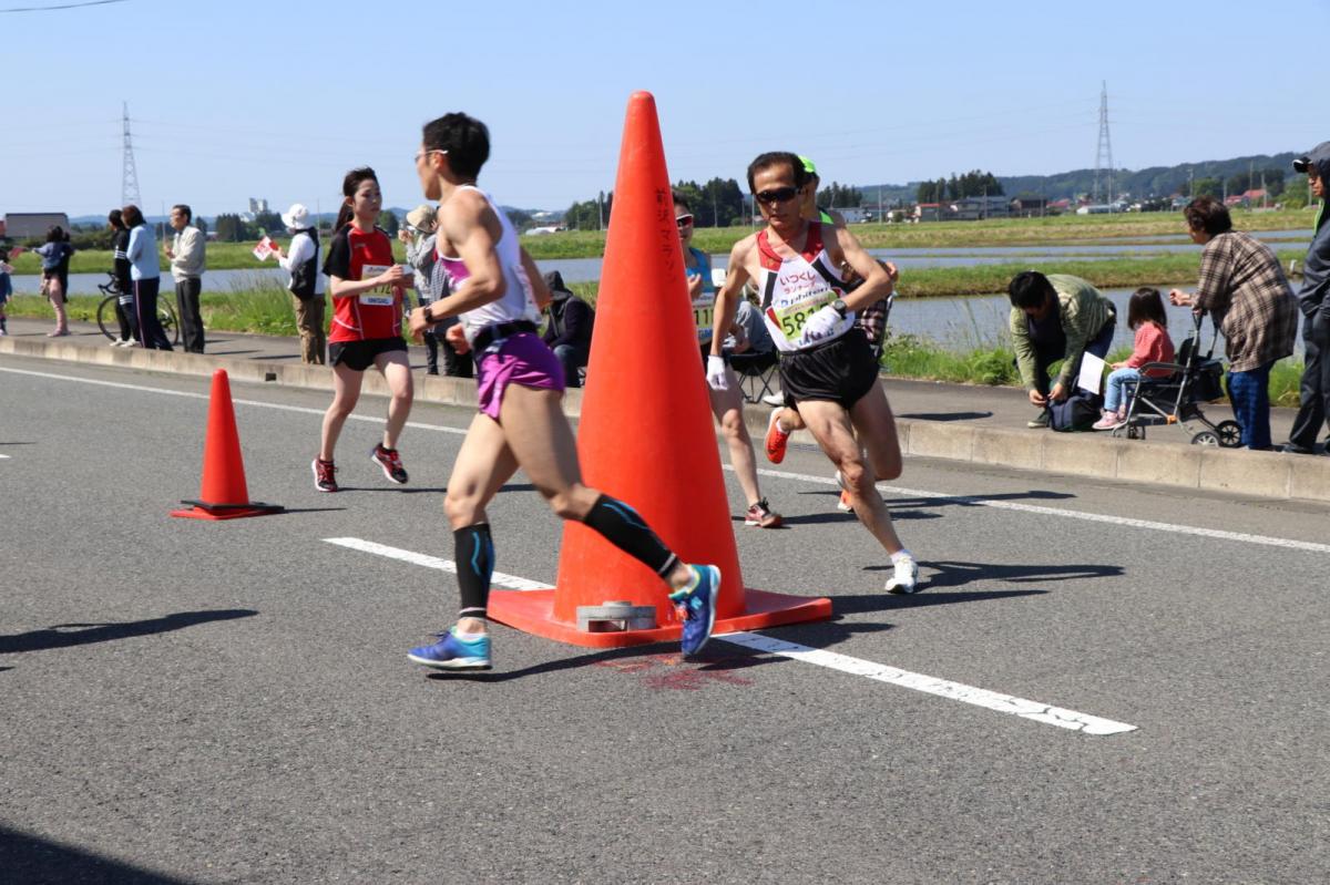 いわて奥州きらめきマラソン2018 フルマラソン5・37.5km給水/10km折り返し 2018/05/20