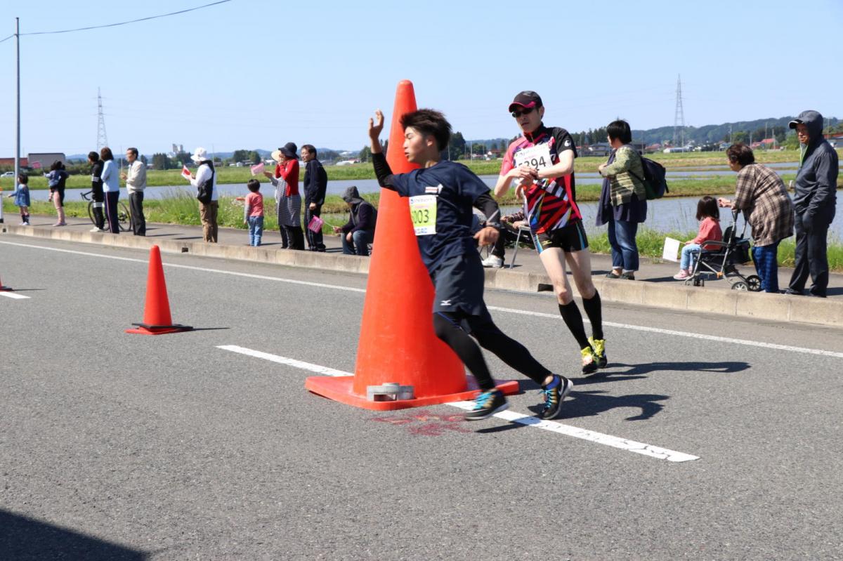 いわて奥州きらめきマラソン2018 フルマラソン5・37.5km給水/10km折り返し 2018/05/20