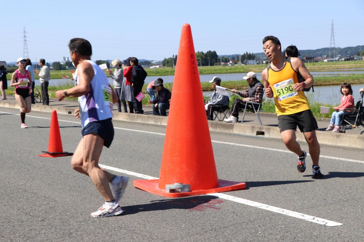 いわて奥州きらめきマラソン2018 フルマラソン5・37.5km給水/10km折り返し 2018/05/20