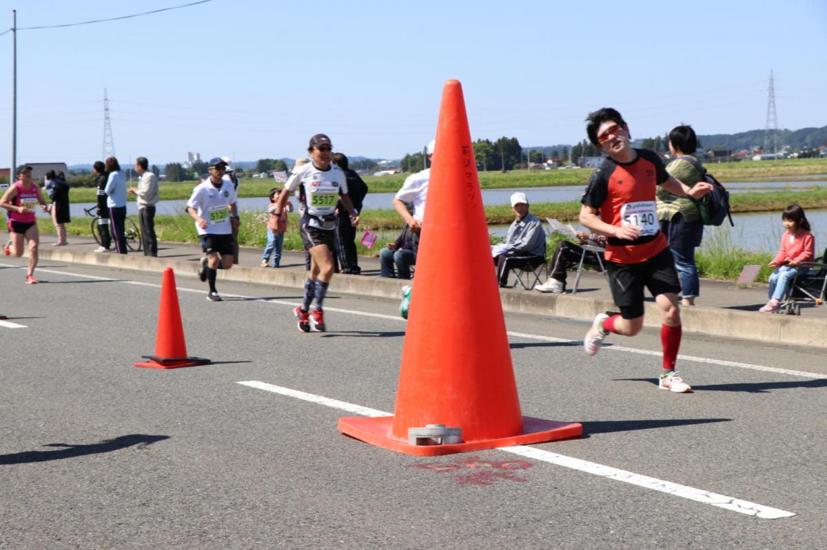 いわて奥州きらめきマラソン2018 フルマラソン5・37.5km給水/10km折り返し 2018/05/20