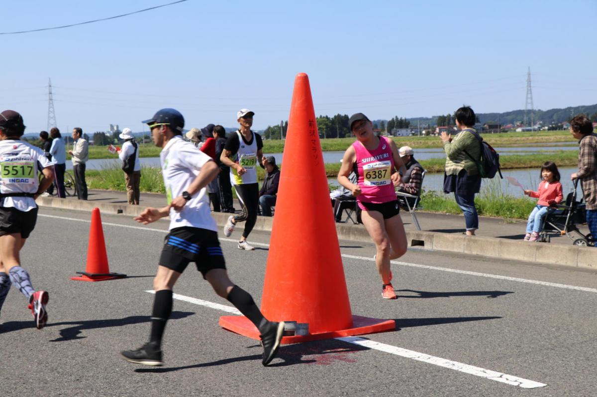 いわて奥州きらめきマラソン2018 フルマラソン5・37.5km給水/10km折り返し 2018/05/20