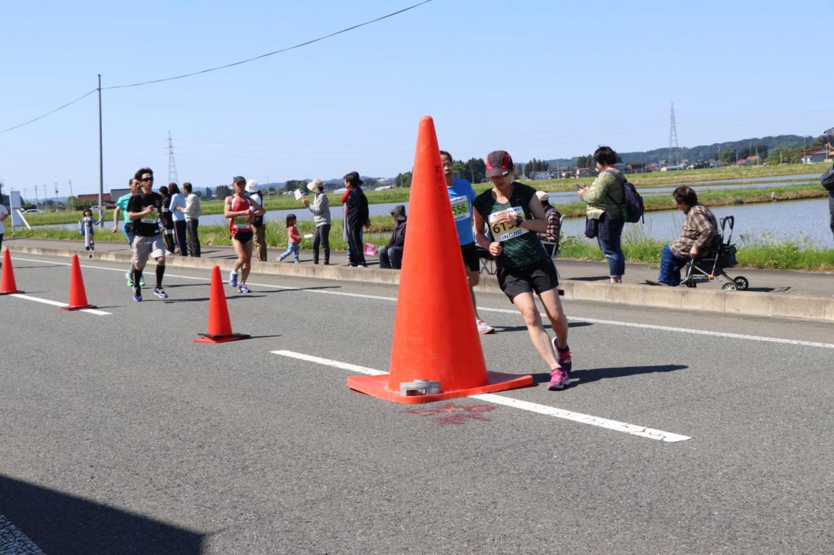 いわて奥州きらめきマラソン2018 フルマラソン5・37.5km給水/10km折り返し 2018/05/20