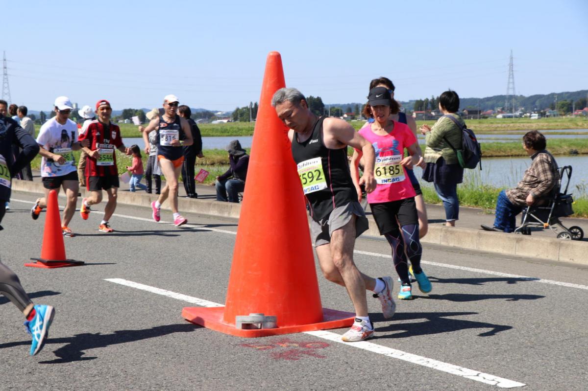 いわて奥州きらめきマラソン2018 フルマラソン5・37.5km給水/10km折り返し 2018/05/20