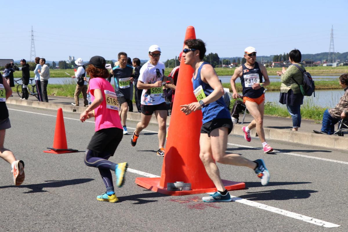 いわて奥州きらめきマラソン2018 フルマラソン5・37.5km給水/10km折り返し 2018/05/20