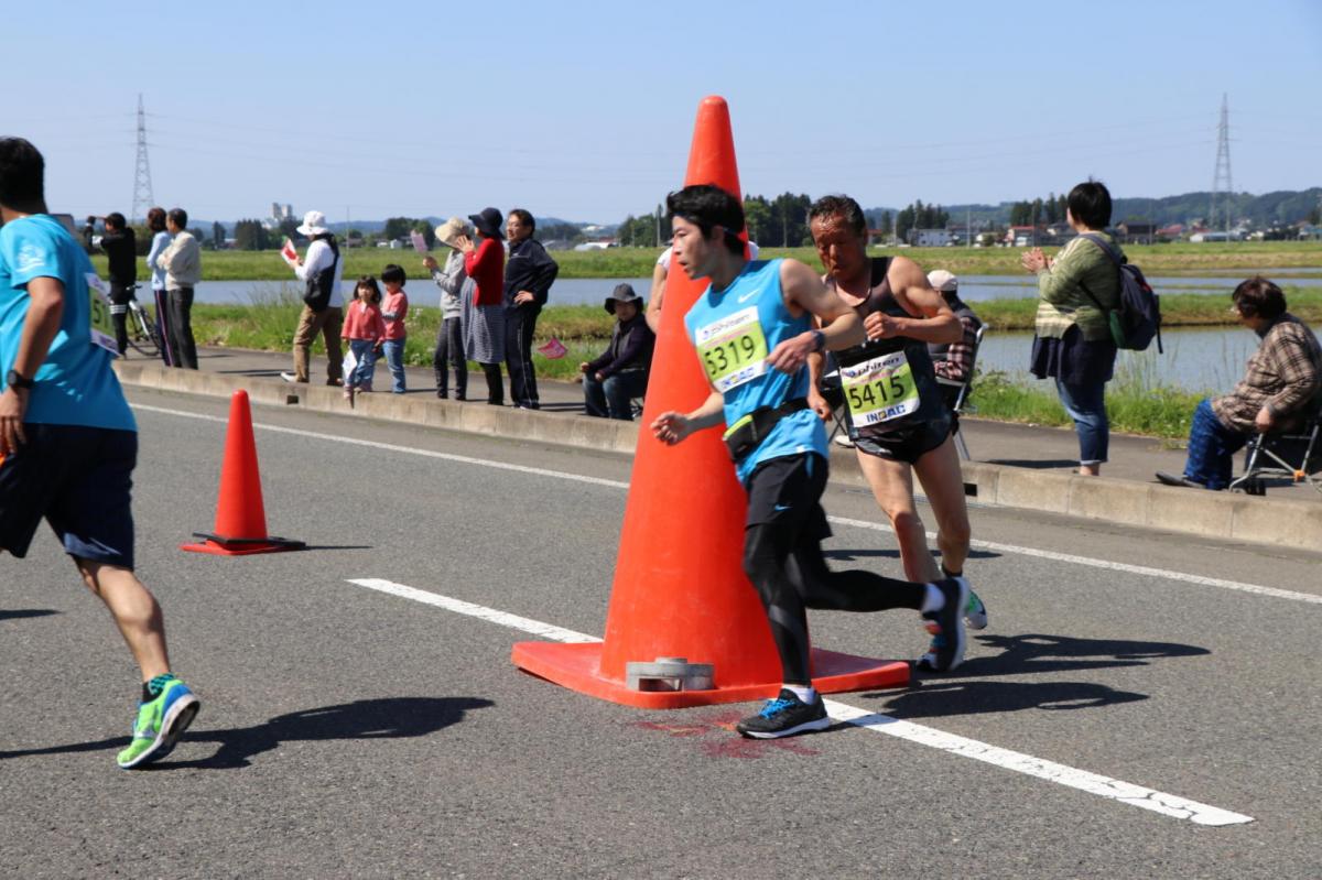 いわて奥州きらめきマラソン2018 フルマラソン5・37.5km給水/10km折り返し 2018/05/20