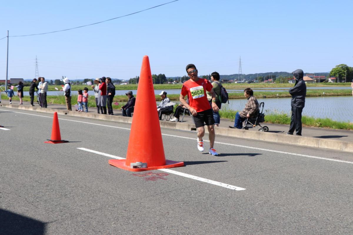 いわて奥州きらめきマラソン2018 フルマラソン5・37.5km給水/10km折り返し 2018/05/20
