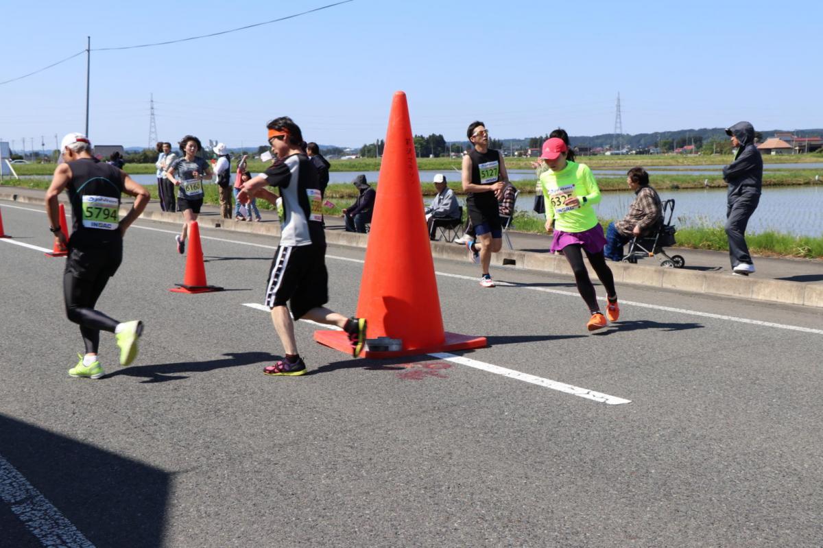 いわて奥州きらめきマラソン2018 フルマラソン5・37.5km給水/10km折り返し 2018/05/20