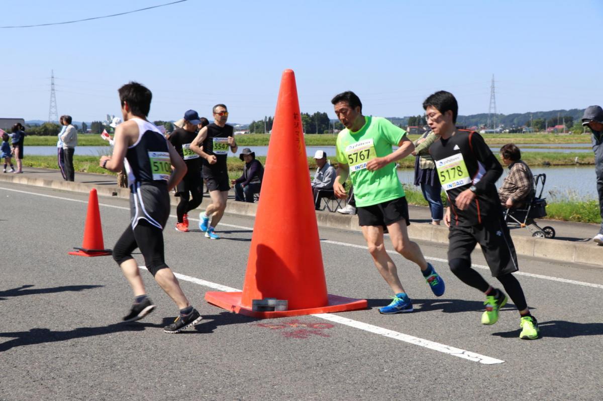 いわて奥州きらめきマラソン2018 フルマラソン5・37.5km給水/10km折り返し 2018/05/20