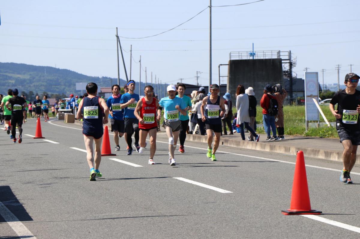 いわて奥州きらめきマラソン2018 フルマラソン5・37.5km給水/10km折り返し 2018/05/20