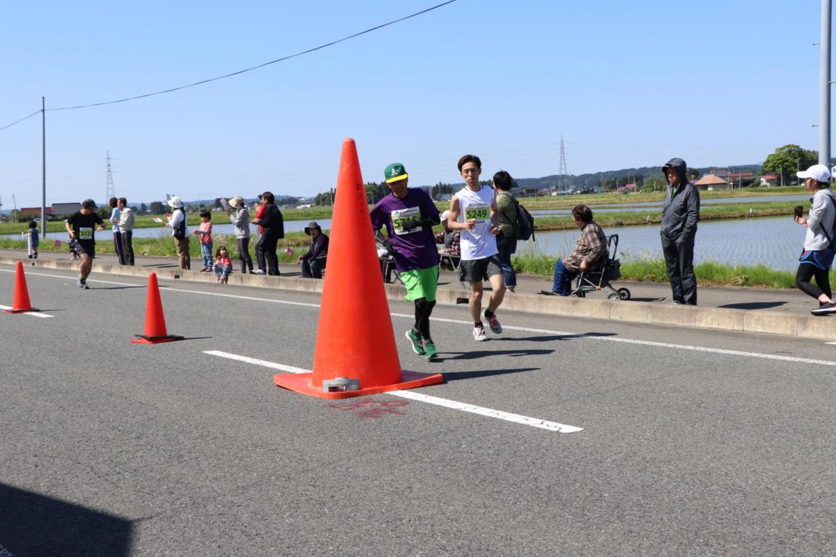 いわて奥州きらめきマラソン2018 フルマラソン5・37.5km給水/10km折り返し 2018/05/20