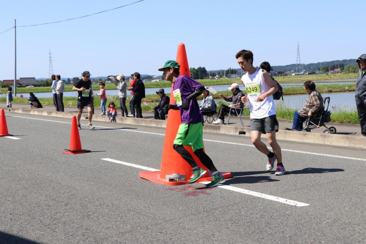 いわて奥州きらめきマラソン2018 フルマラソン5・37.5km給水/10km折り返し 2018/05/20