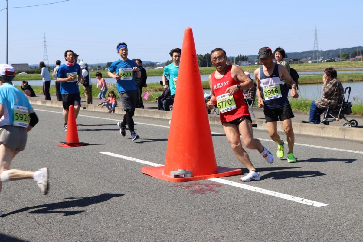 いわて奥州きらめきマラソン2018 フルマラソン5・37.5km給水/10km折り返し 2018/05/20