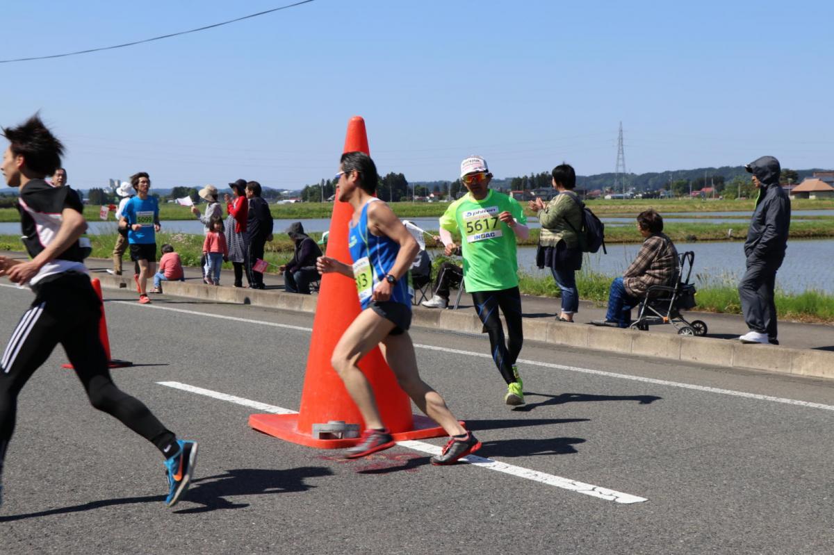 いわて奥州きらめきマラソン2018 フルマラソン5・37.5km給水/10km折り返し 2018/05/20