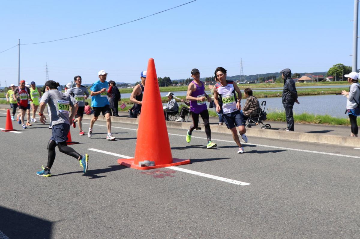 いわて奥州きらめきマラソン2018 フルマラソン5・37.5km給水/10km折り返し 2018/05/20