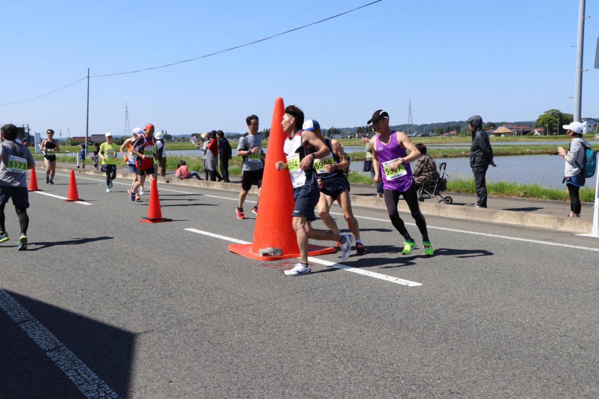 いわて奥州きらめきマラソン2018 フルマラソン5・37.5km給水/10km折り返し 2018/05/20
