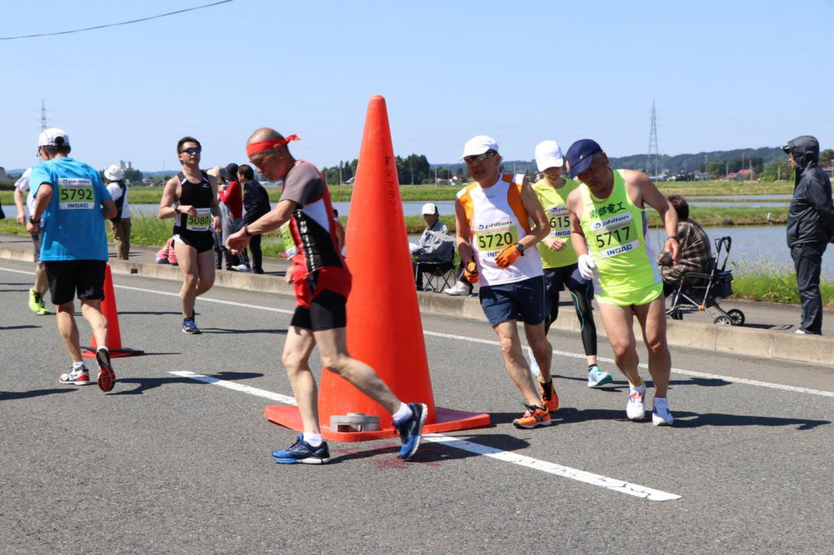 いわて奥州きらめきマラソン2018 フルマラソン5・37.5km給水/10km折り返し 2018/05/20