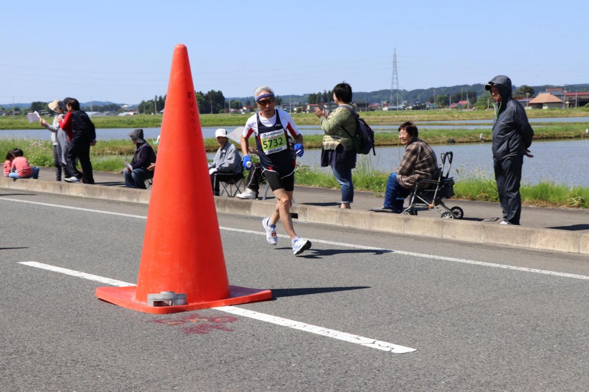 いわて奥州きらめきマラソン2018 フルマラソン5・37.5km給水/10km折り返し 2018/05/20