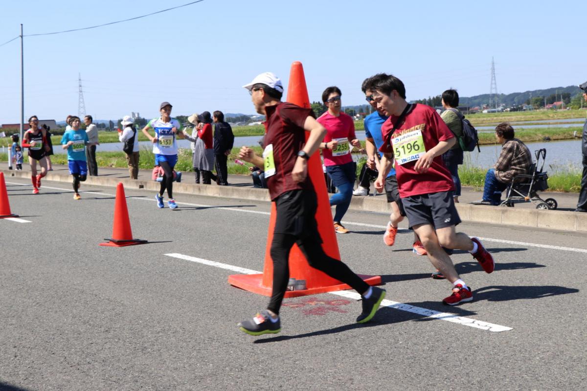 いわて奥州きらめきマラソン2018 フルマラソン5・37.5km給水/10km折り返し 2018/05/20