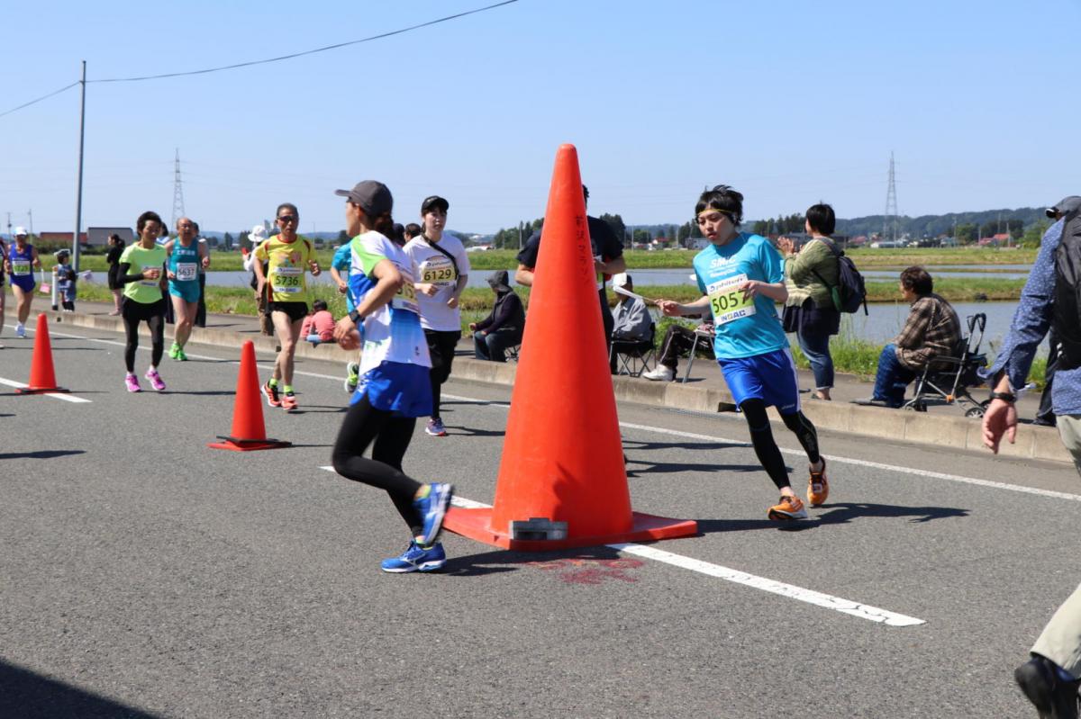 いわて奥州きらめきマラソン2018 フルマラソン5・37.5km給水/10km折り返し 2018/05/20