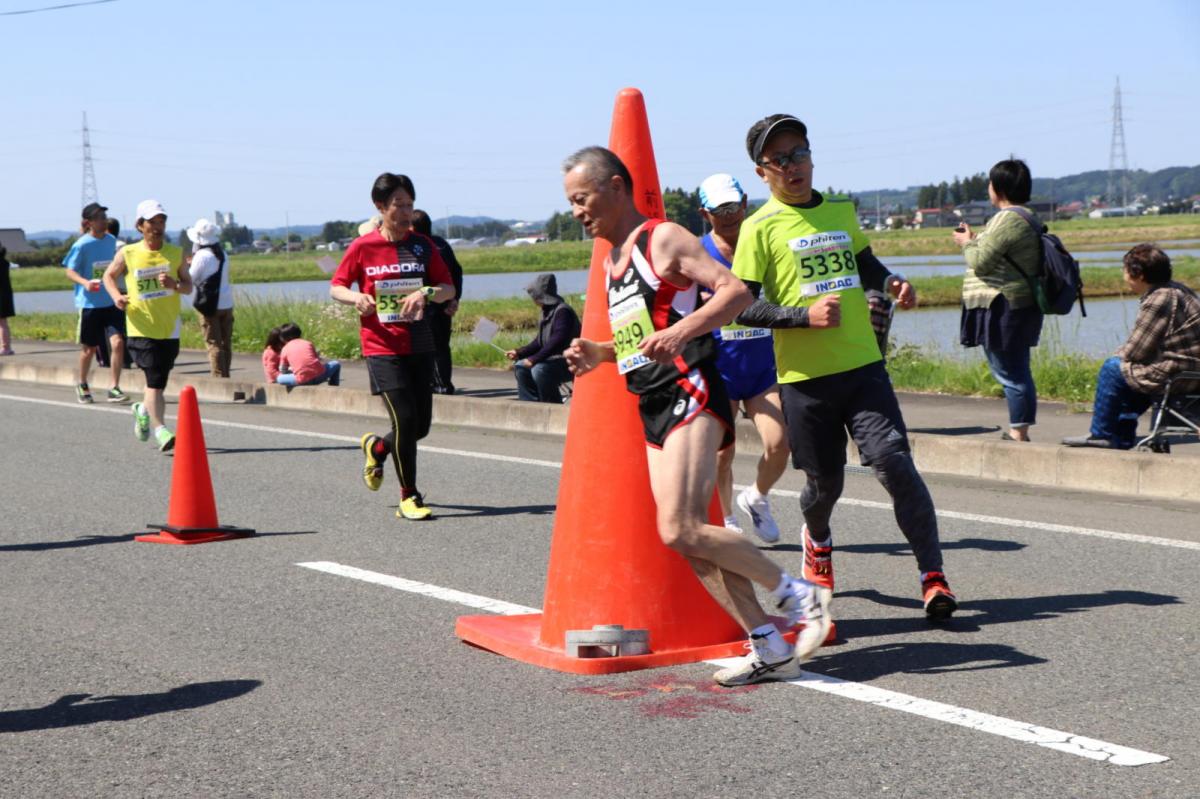 いわて奥州きらめきマラソン2018 フルマラソン5・37.5km給水/10km折り返し 2018/05/20